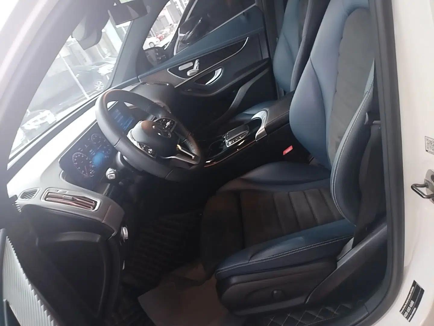 Mercedes-Benz EQC 2020 EQC 400 4MATIC — миниатюра 17