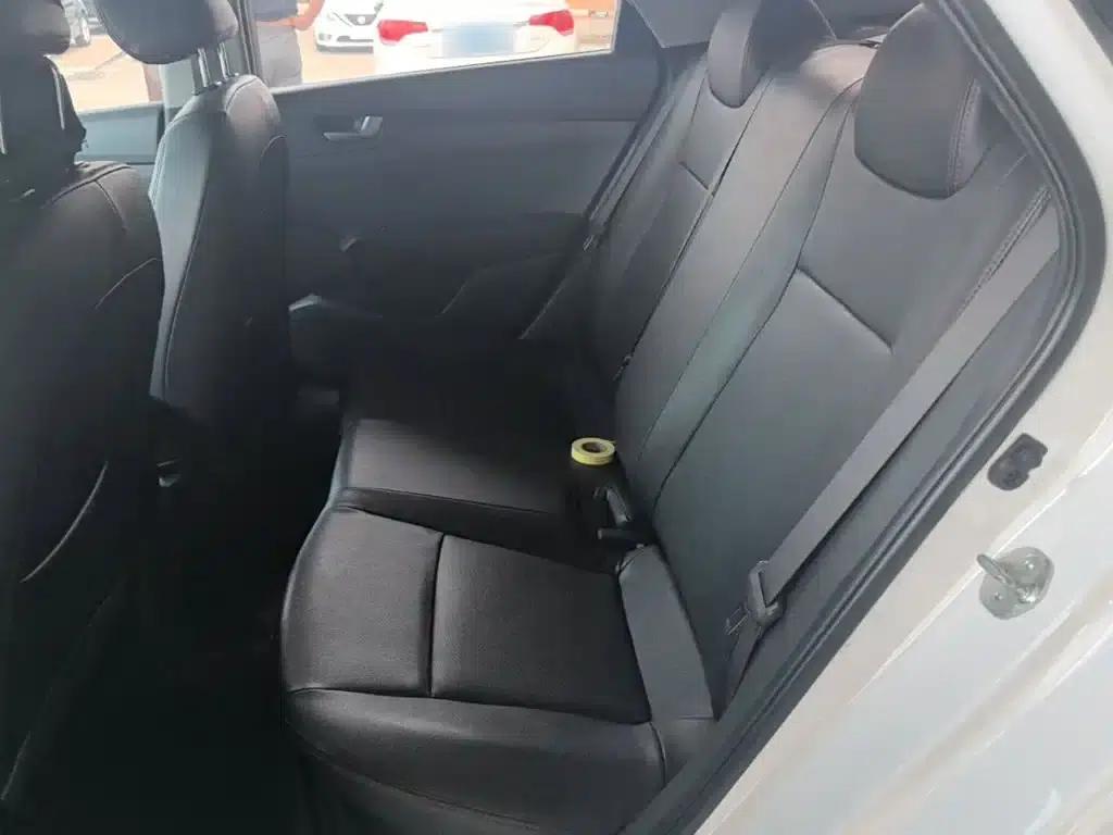 2016 Hyundai Verna 1.4L Manual GLS Cool Edition — миниатюра 17
