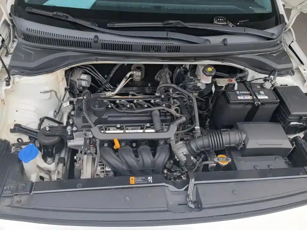 2016 Hyundai Verna 1.4L Manual GLS Cool Edition — миниатюра 20