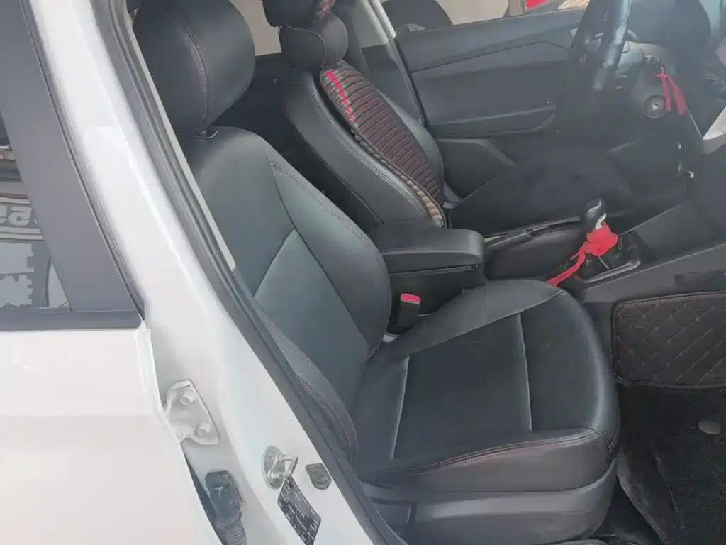 2016 Hyundai Verna 1.4L Manual GLS Cool Edition — миниатюра 25