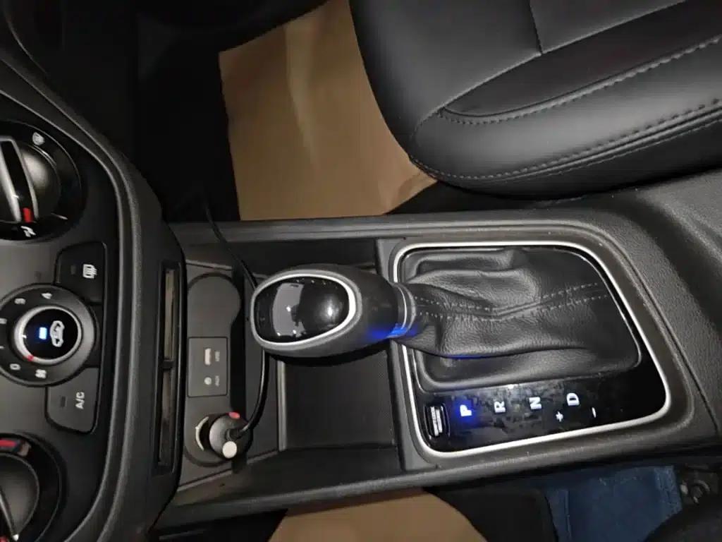 2016 Hyundai Verna 1.4L Automatic GLS (Cool Edition) — миниатюра 14