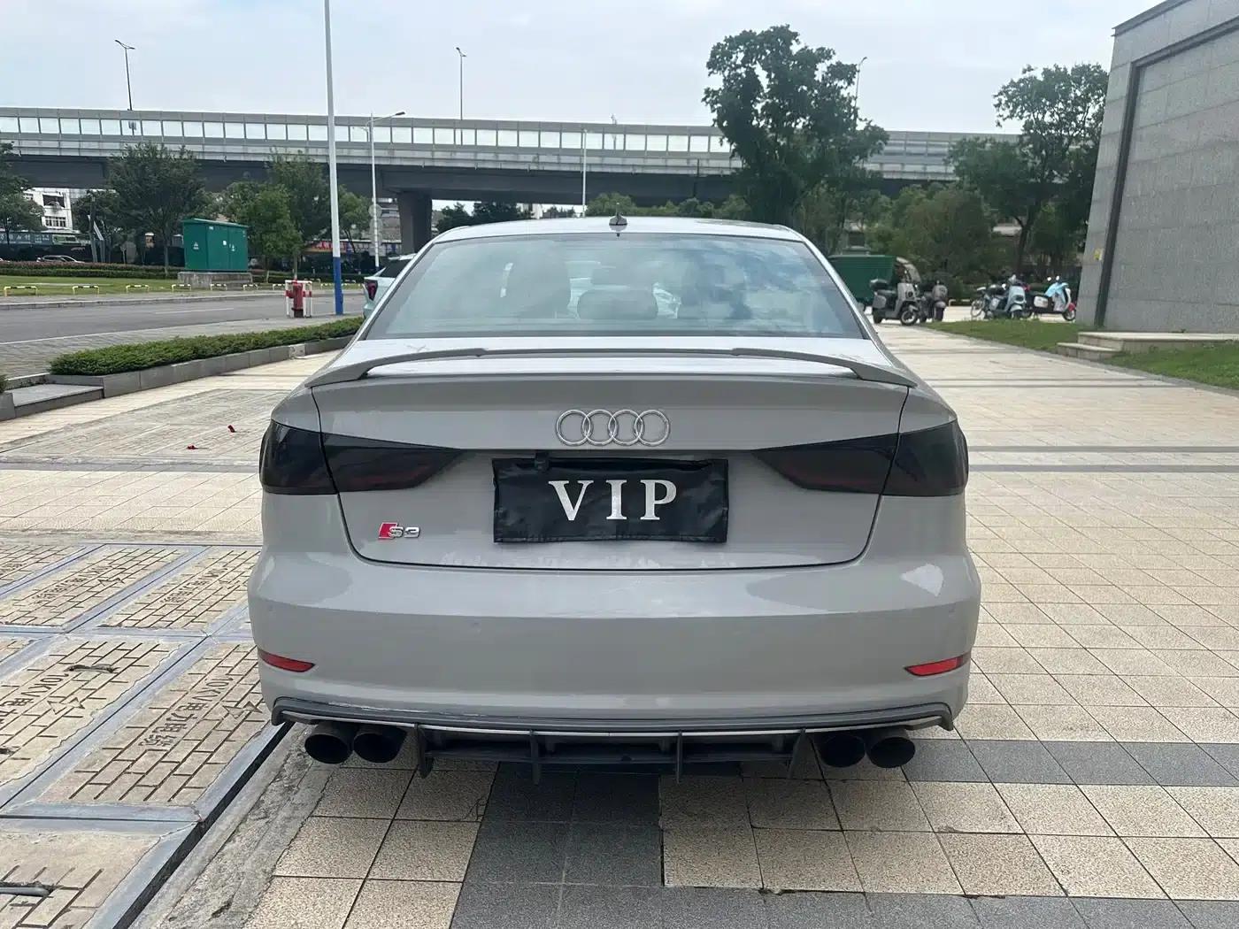 Audi S3 2015 Model S3 2.0T Limousine — миниатюра 12