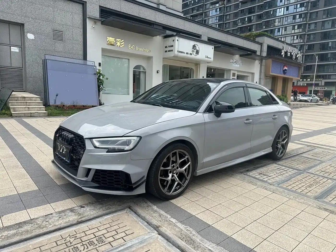 Audi S3 2015 Model S3 2.0T Limousine — миниатюра 3