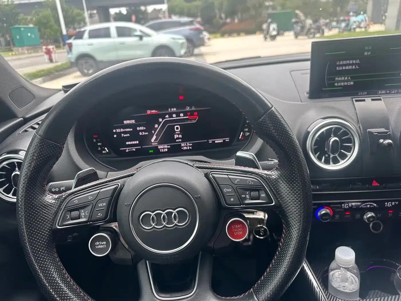 Audi S3 2015 Model S3 2.0T Limousine — миниатюра 7