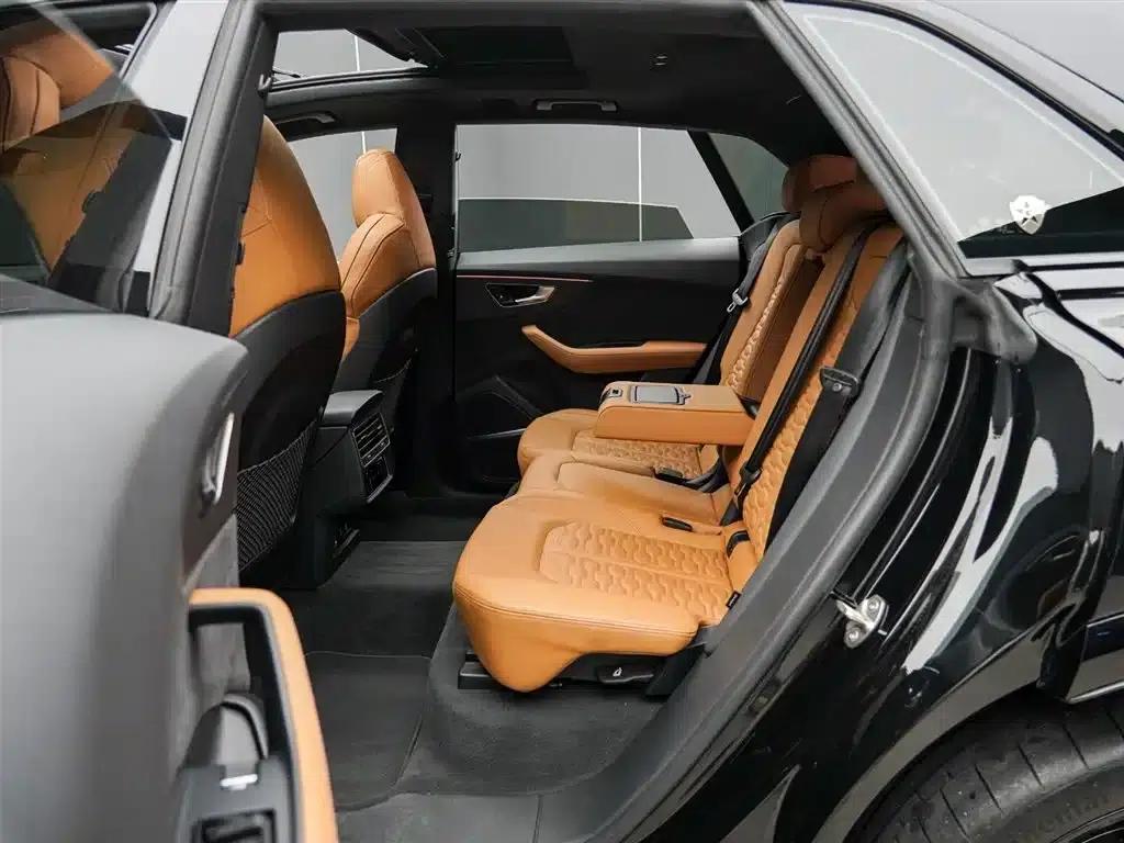2022 Audi RS Q8 4.0T — миниатюра 12