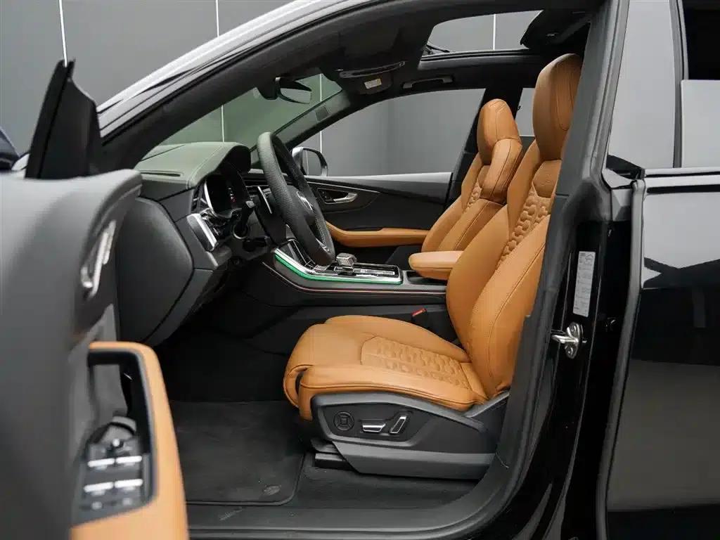 2022 Audi RS Q8 4.0T — миниатюра 7