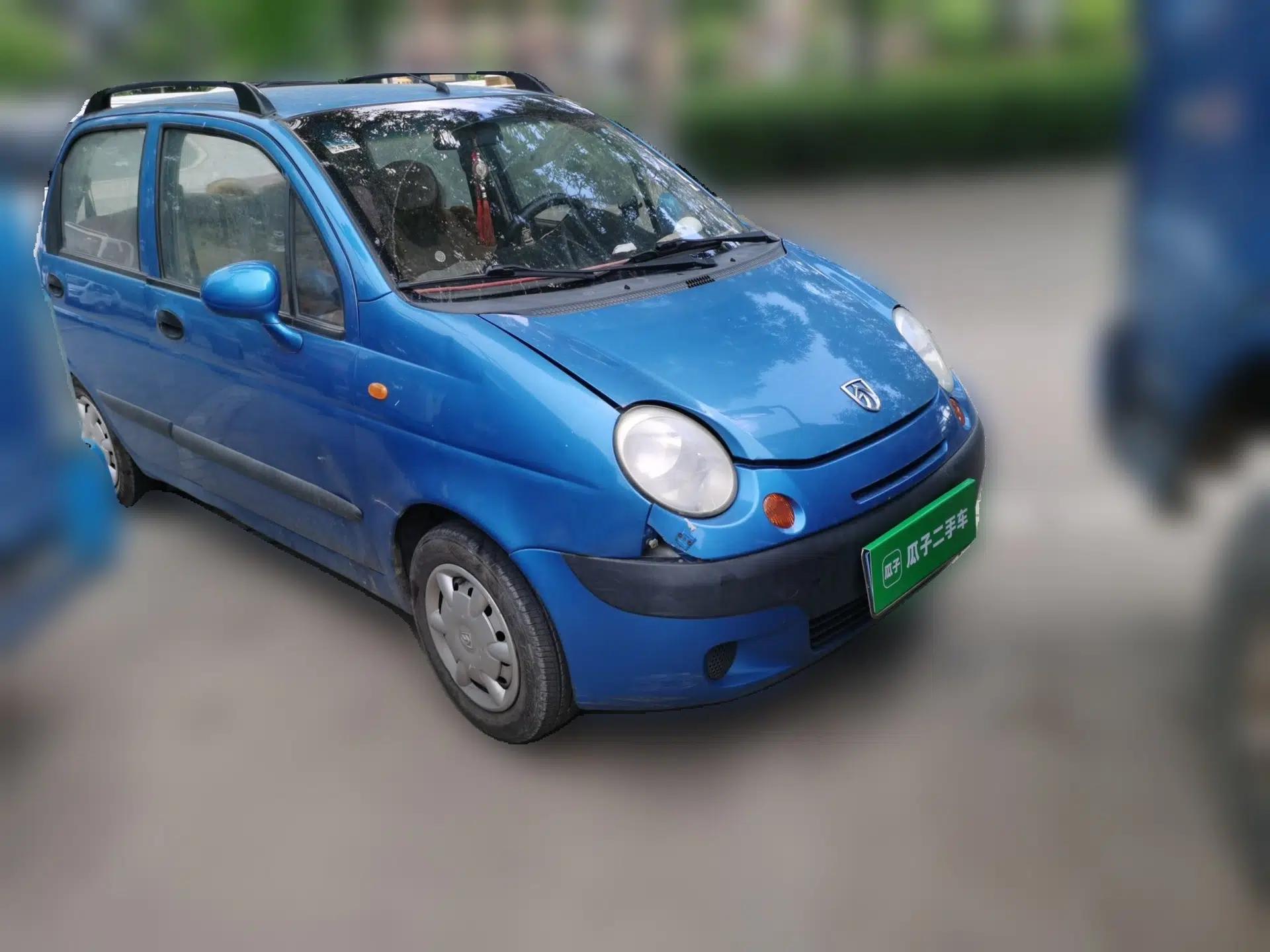 Baojun Lechi 2012 Revised 1.0L Manual P-TEC Standard Edition — миниатюра 3
