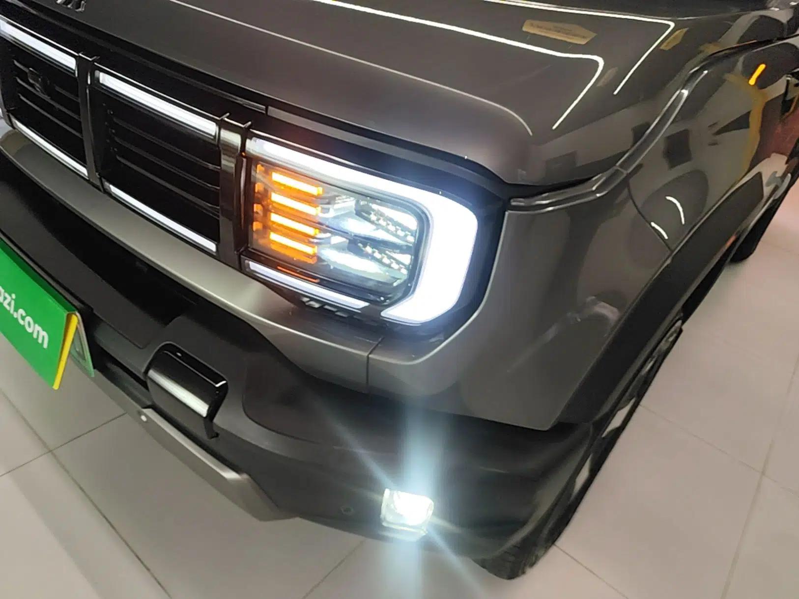BAIC Off-Road BJ40 Electric Drive 2025 Advanced Edition — миниатюра 8