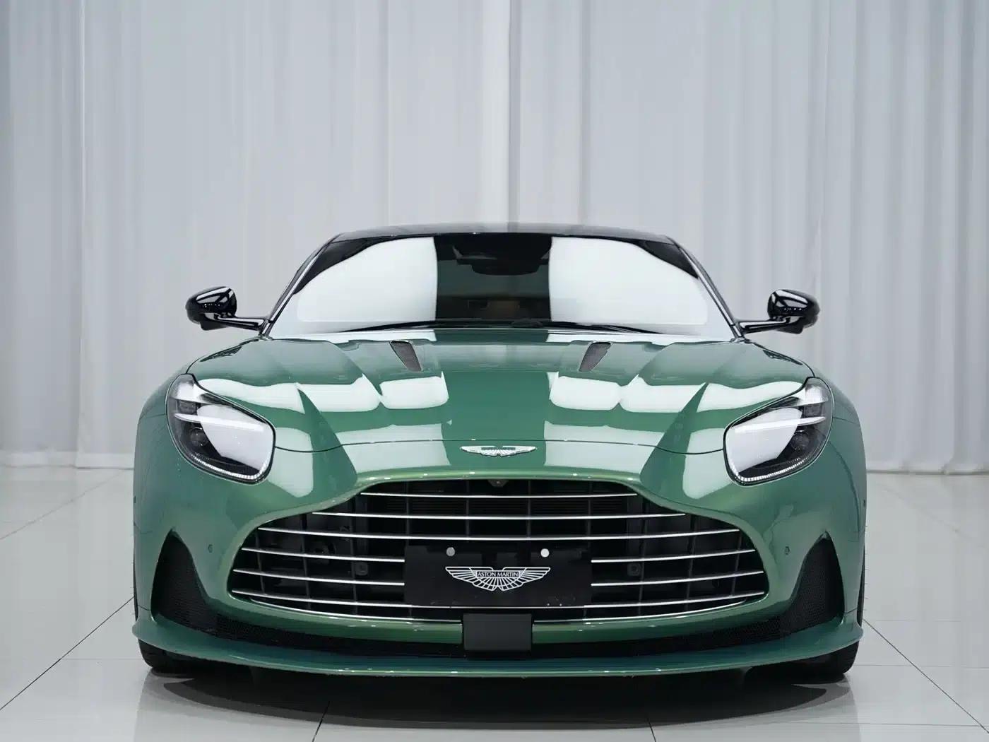 Aston Martin DB12 2025 4.0T V8 Coupe — миниатюра 2