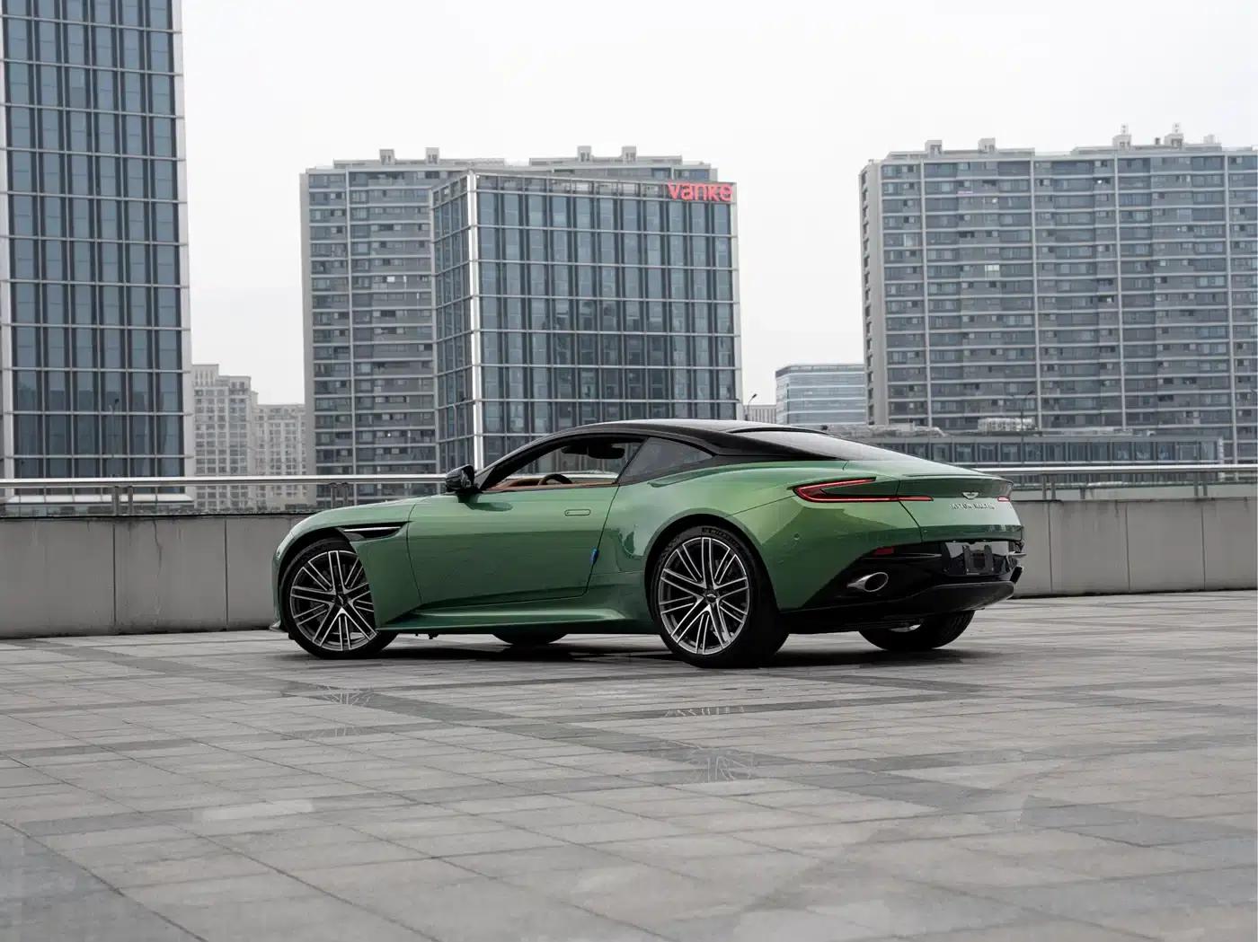 Aston Martin DB12 2025 4.0T V8 Coupe — миниатюра 5