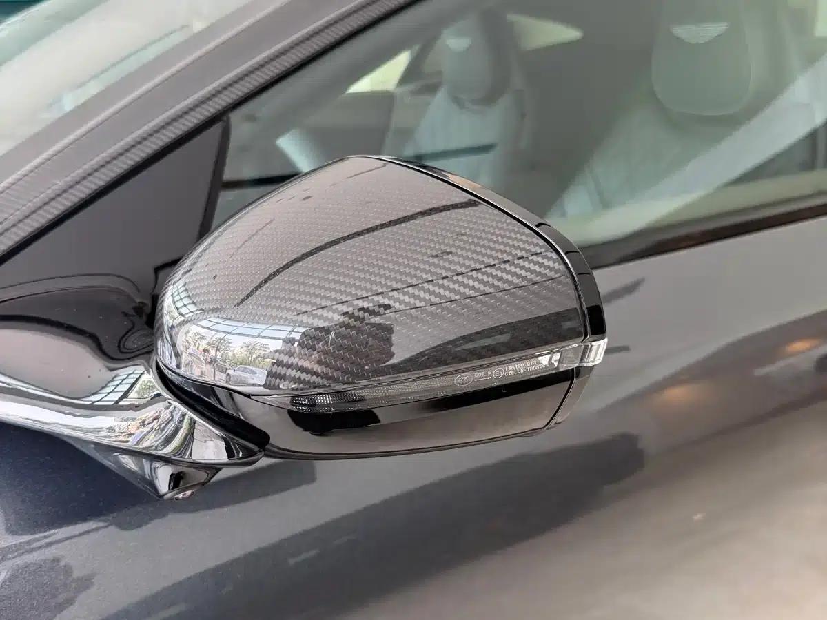 Aston Martin DB12 2025 4.0T V8 Coupe — миниатюра 8