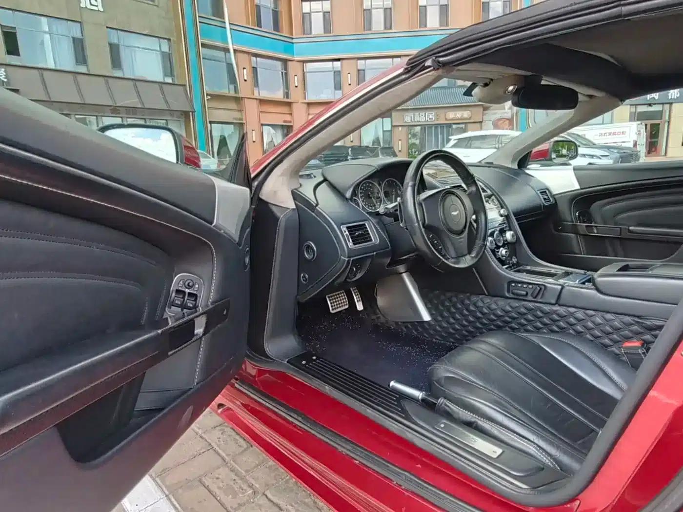Aston Martin DBS 2009 6.0 Touchtronic Volante — миниатюра 22