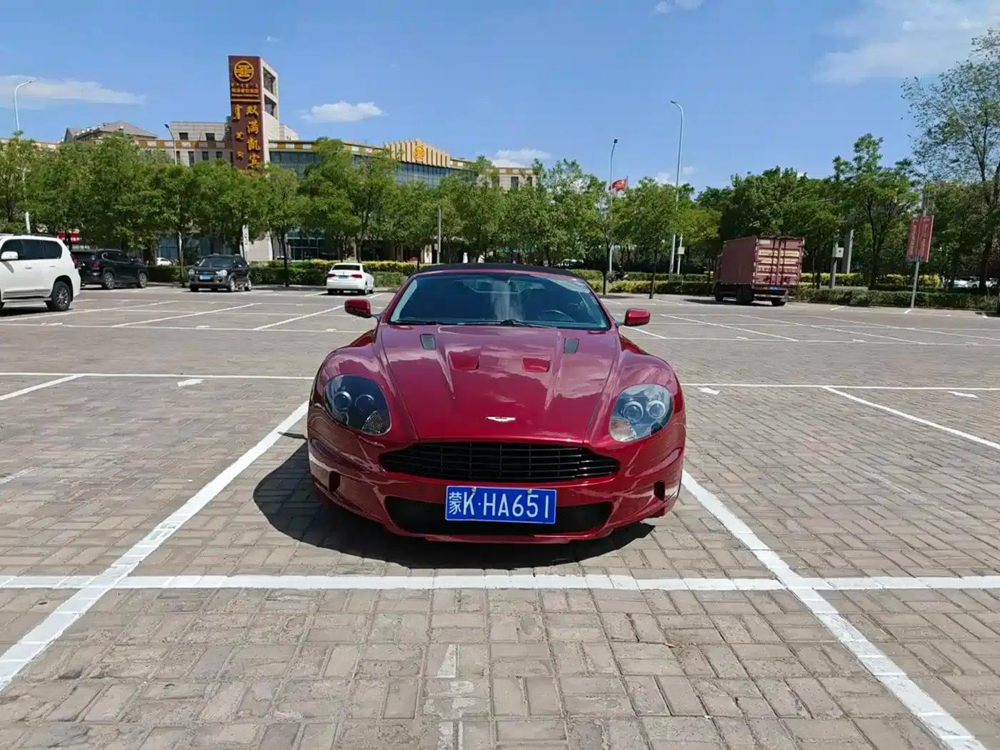 Aston Martin DBS 2009 6.0 Touchtronic Volante — миниатюра 5