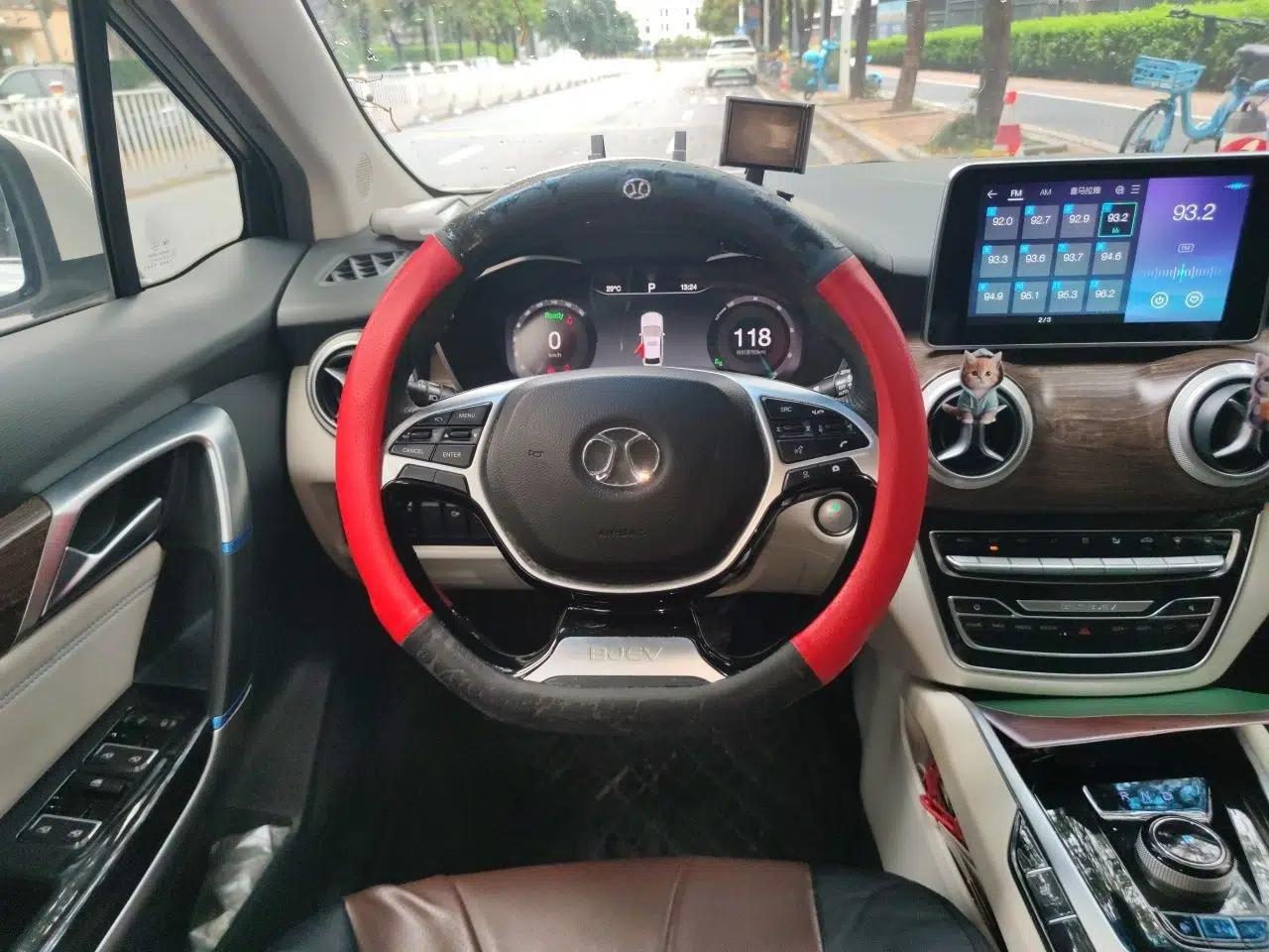 BAIC Beijing EU5 2018 R500 Smart Edition — миниатюра 10