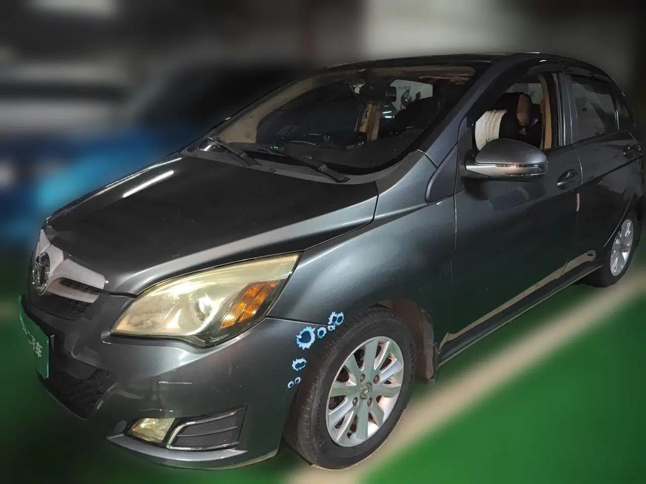 BAIC E Series 2013 Sedan 1.3L Manual Lotte Edition — миниатюра 1