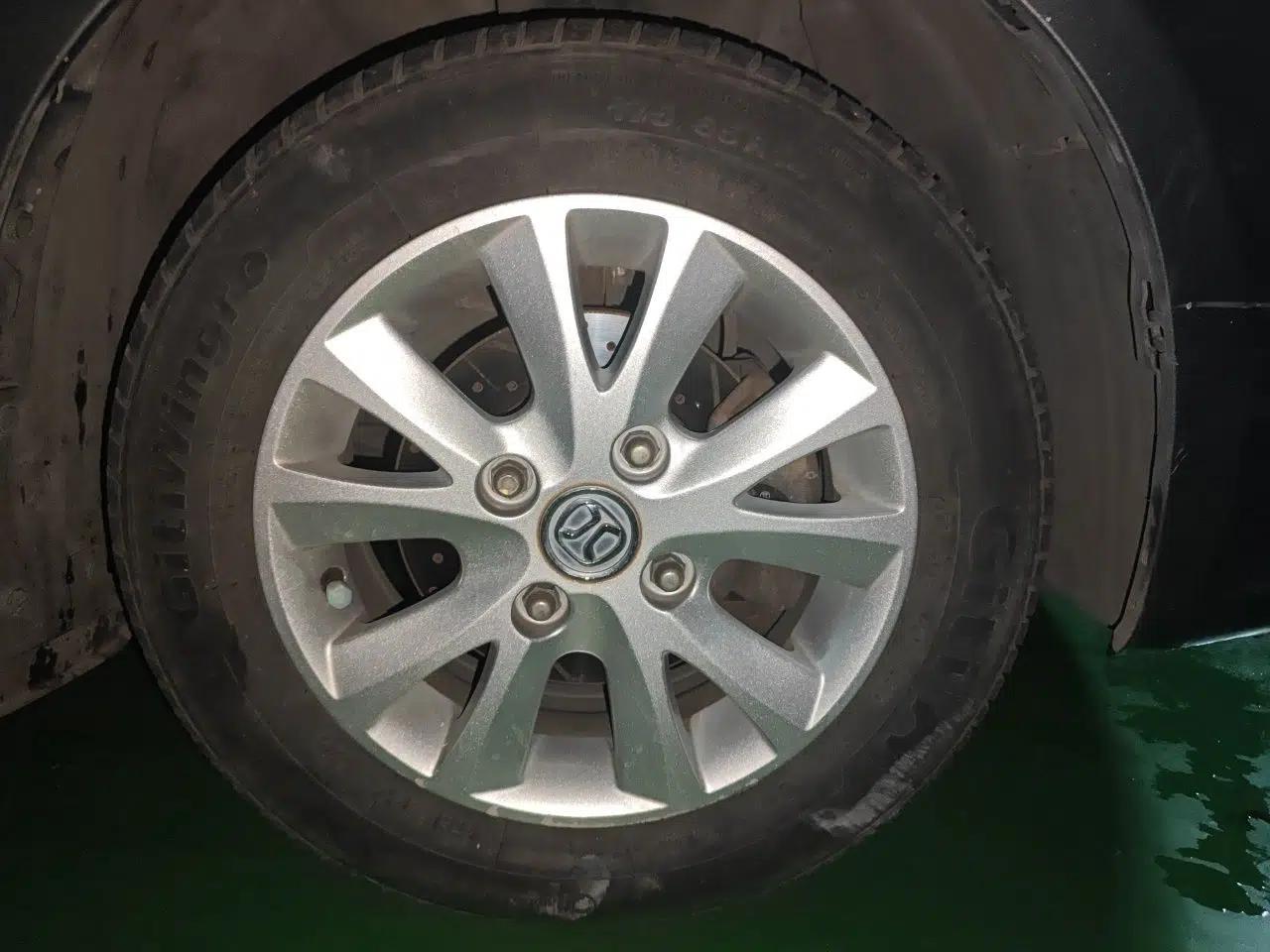 BAIC E Series 2013 Sedan 1.3L Manual Lotte Edition — миниатюра 8