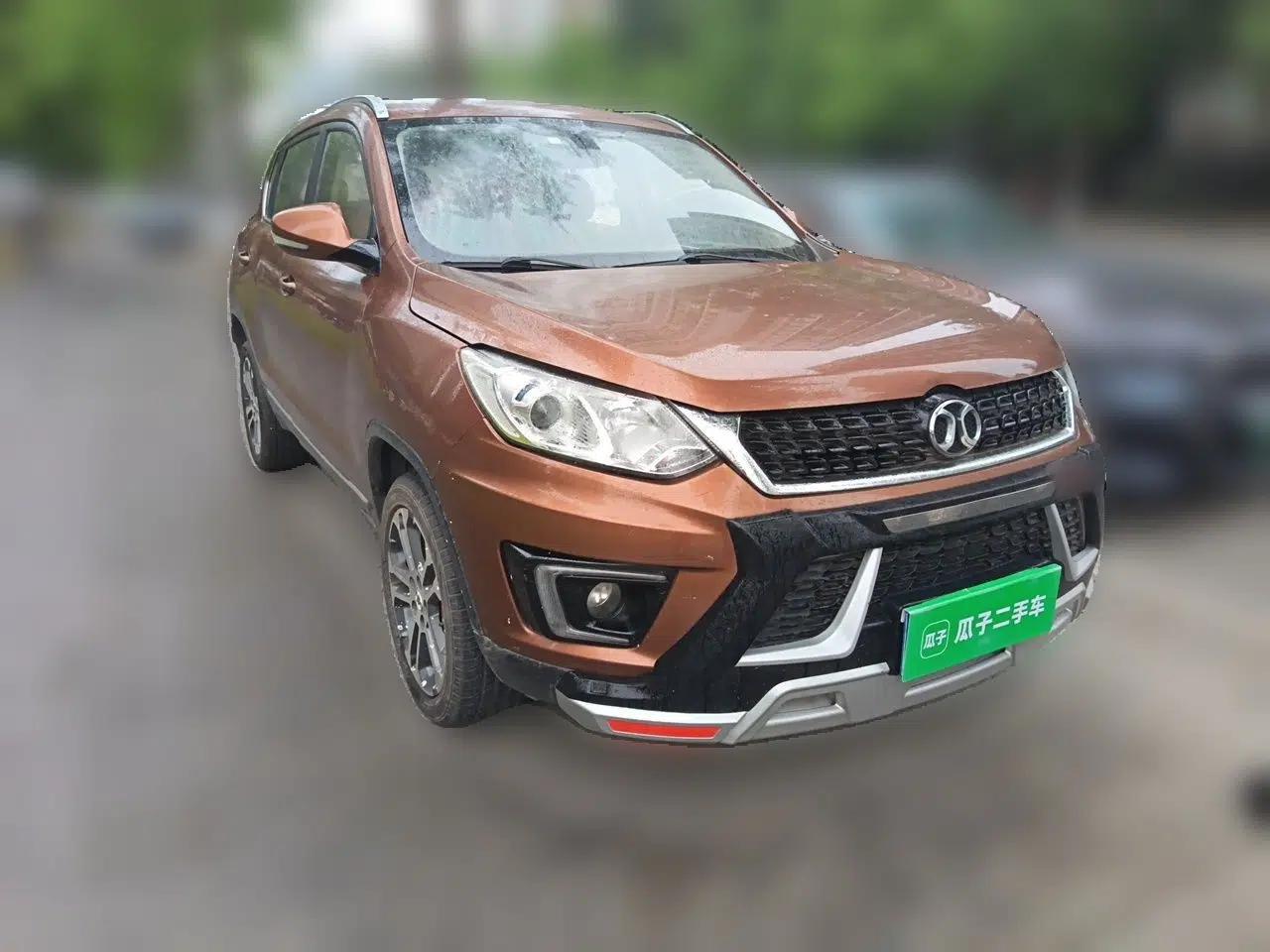 BAIC Senova X35 2016 1.5L Automatic Prestige Edition — миниатюра 3