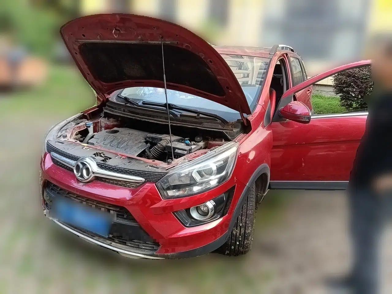 BAIC Senova X25 2015 1.5L Manual Elite Edition — миниатюра 1