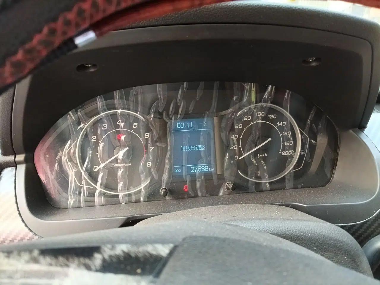 BAIC Senova X25 2015 1.5L Manual Elite Edition — миниатюра 11