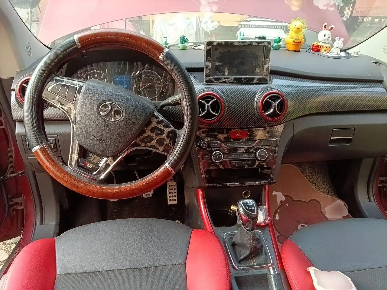 BAIC Senova X25 2015 1.5L Manual Elite Edition — миниатюра 9