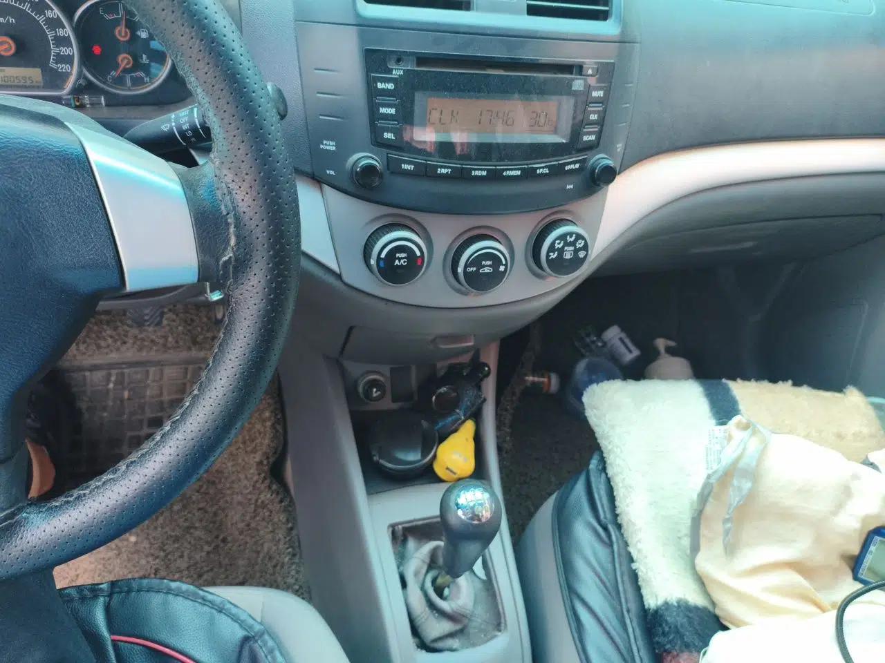 CHANGAN Alsvin 2012 Sedan 1.5L Manual Luxury Model — миниатюра 13