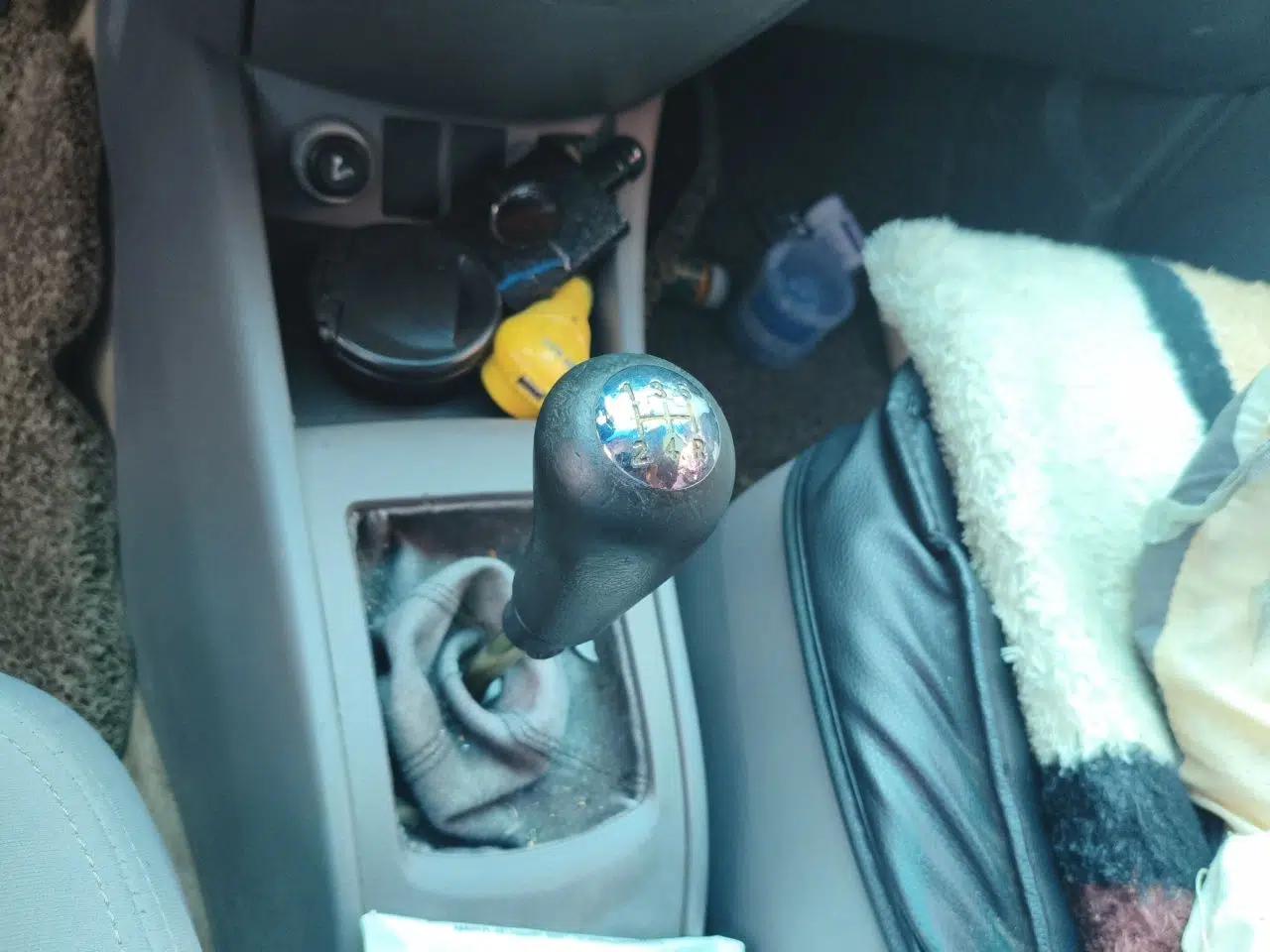 CHANGAN Alsvin 2012 Sedan 1.5L Manual Luxury Model — миниатюра 14