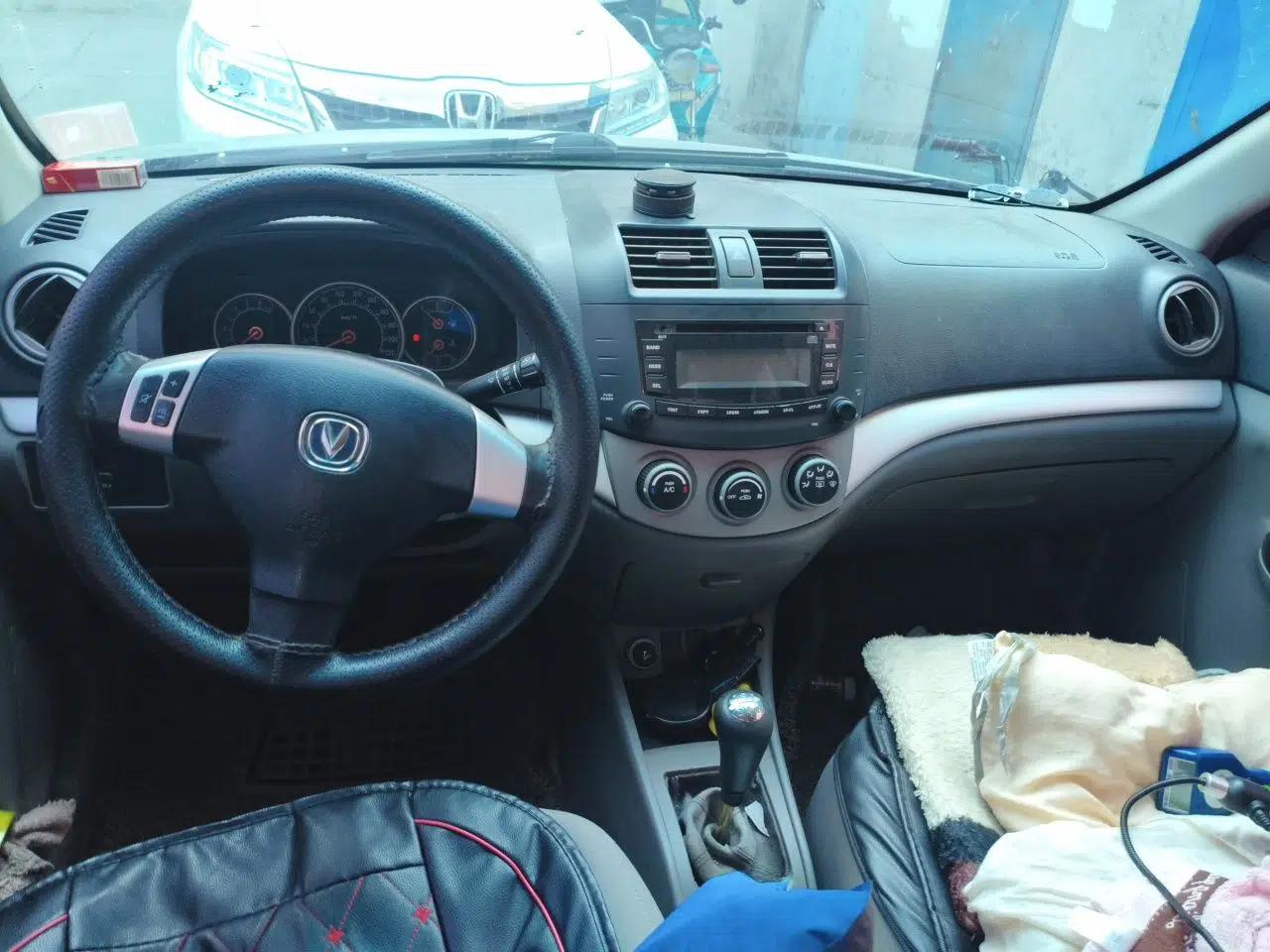 CHANGAN Alsvin 2012 Sedan 1.5L Manual Luxury Model — миниатюра 9