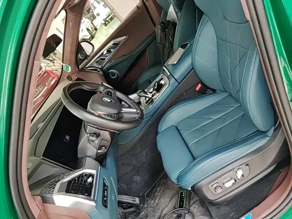 BMW XM 2023 50e — миниатюра 15