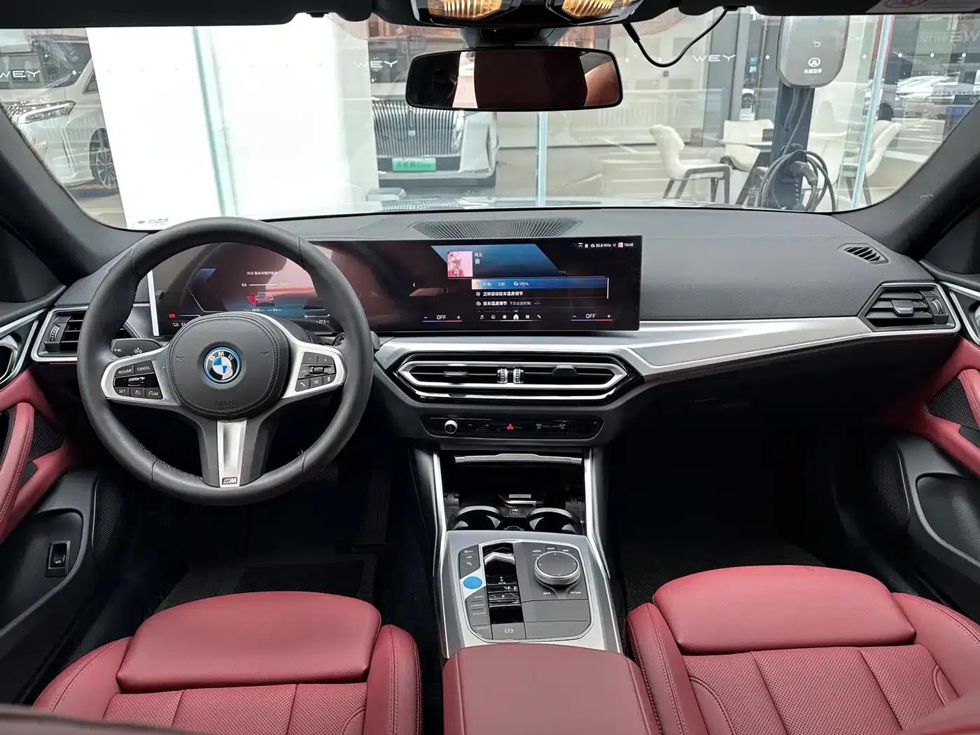 BMW i4 2023 eDrive40 — миниатюра 13