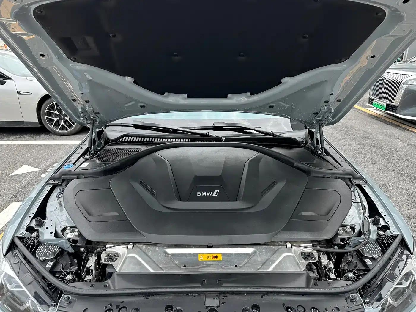 BMW i4 2023 eDrive40 — миниатюра 16