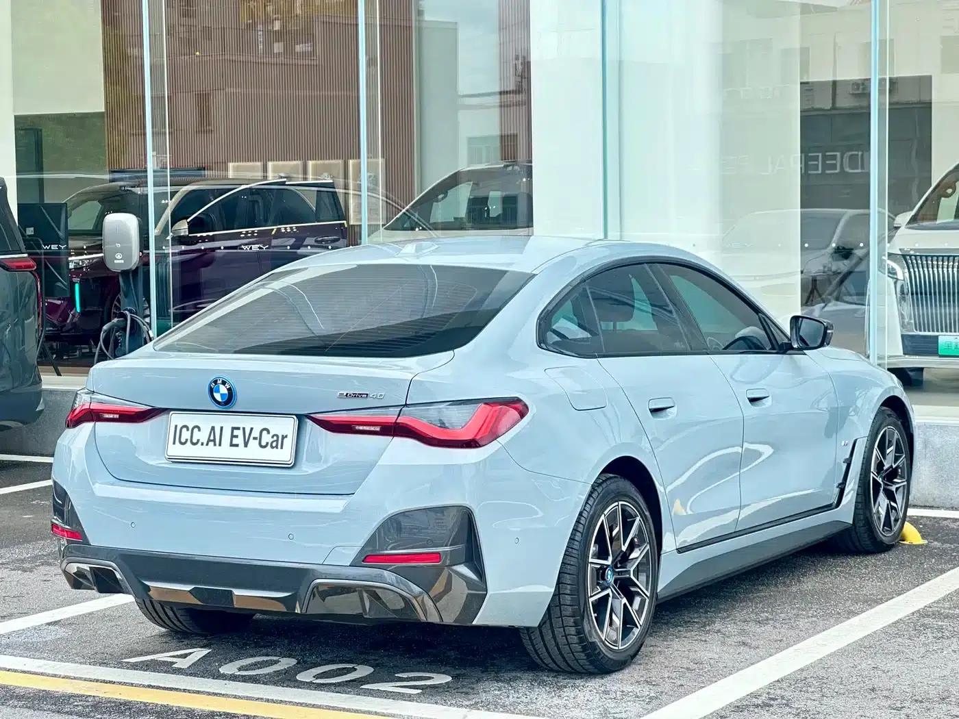 BMW i4 2023 eDrive40 — миниатюра 18