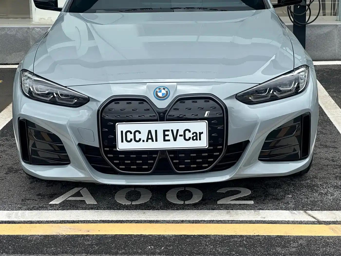 BMW i4 2023 eDrive40 — миниатюра 5