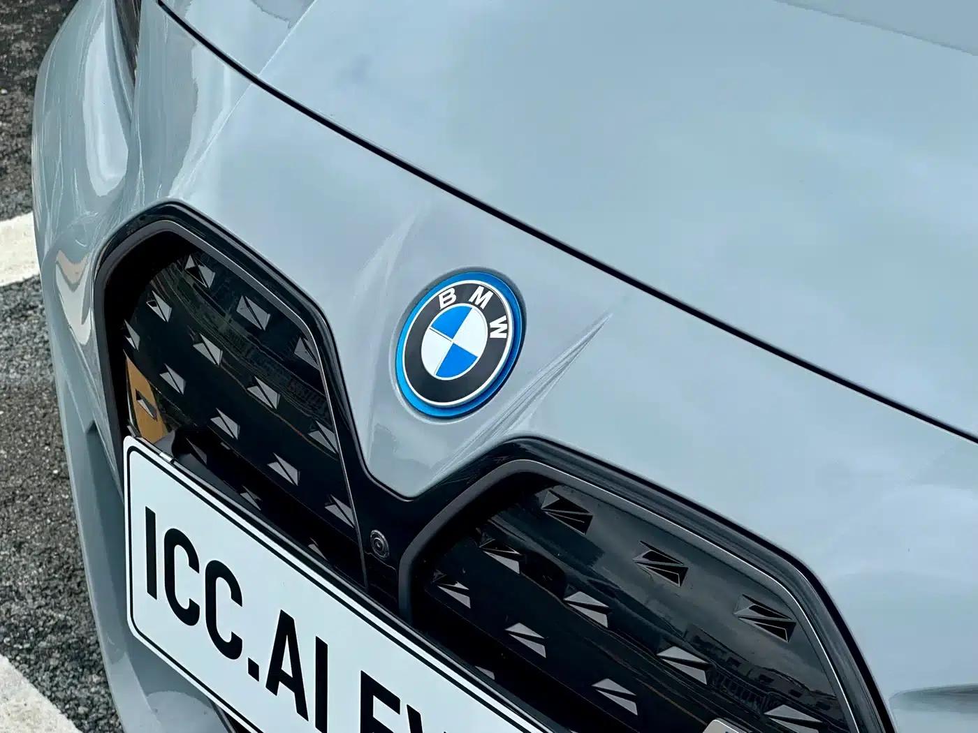 BMW i4 2023 eDrive40 — миниатюра 6