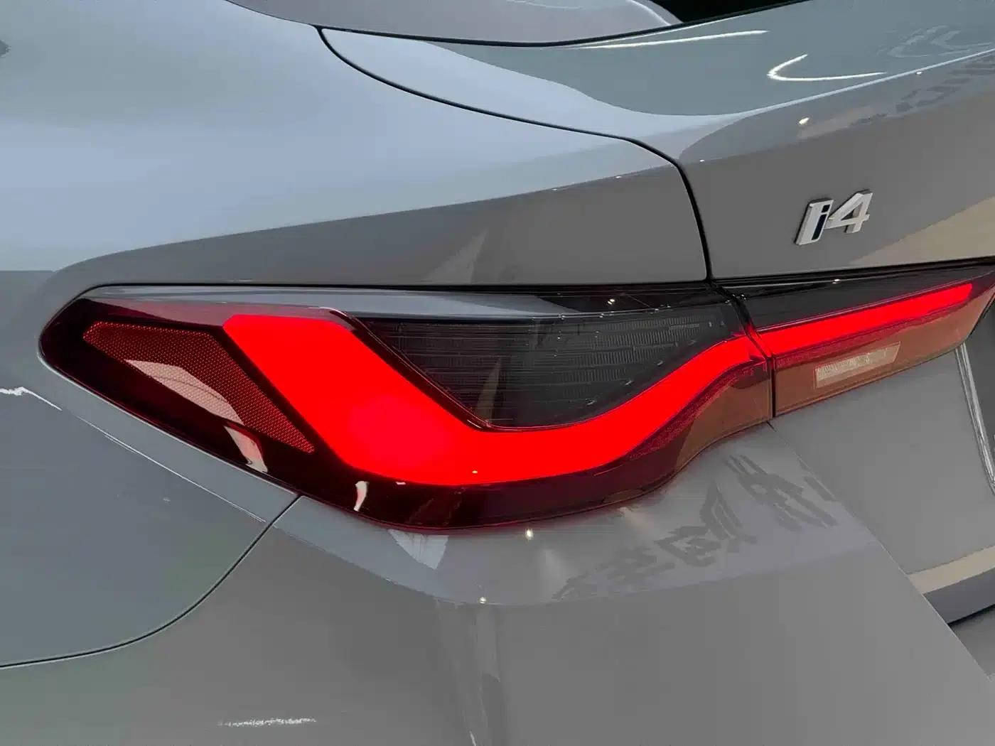 BMW i4 2023 eDrive40 — миниатюра 9