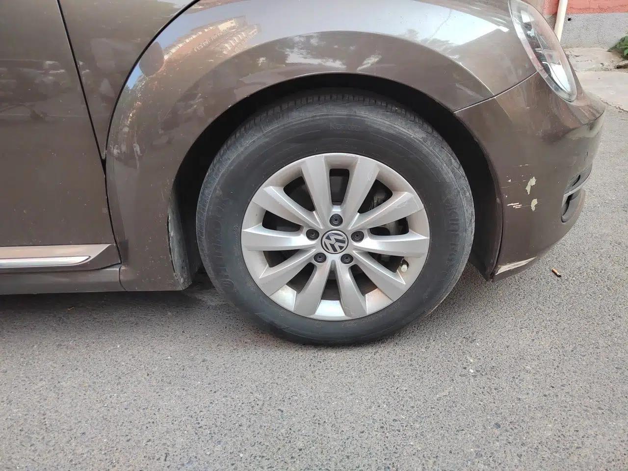 Volkswagen Beetle 2014 1.2TSI Fashion Edition — миниатюра 8