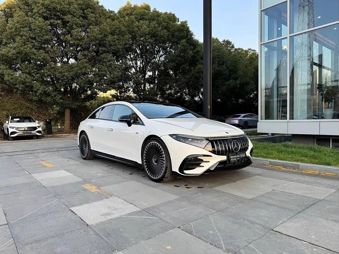 2022 Mercedes-Benz EQS AMG 53 4MATIC+ — миниатюра 3