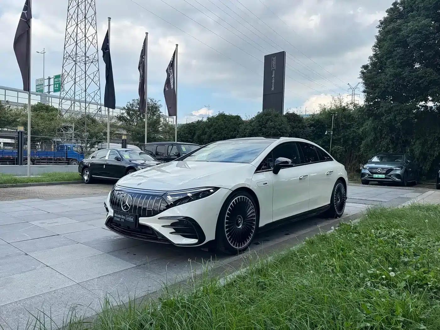 2022 Mercedes-Benz EQS AMG 53 4MATIC+ — миниатюра 2