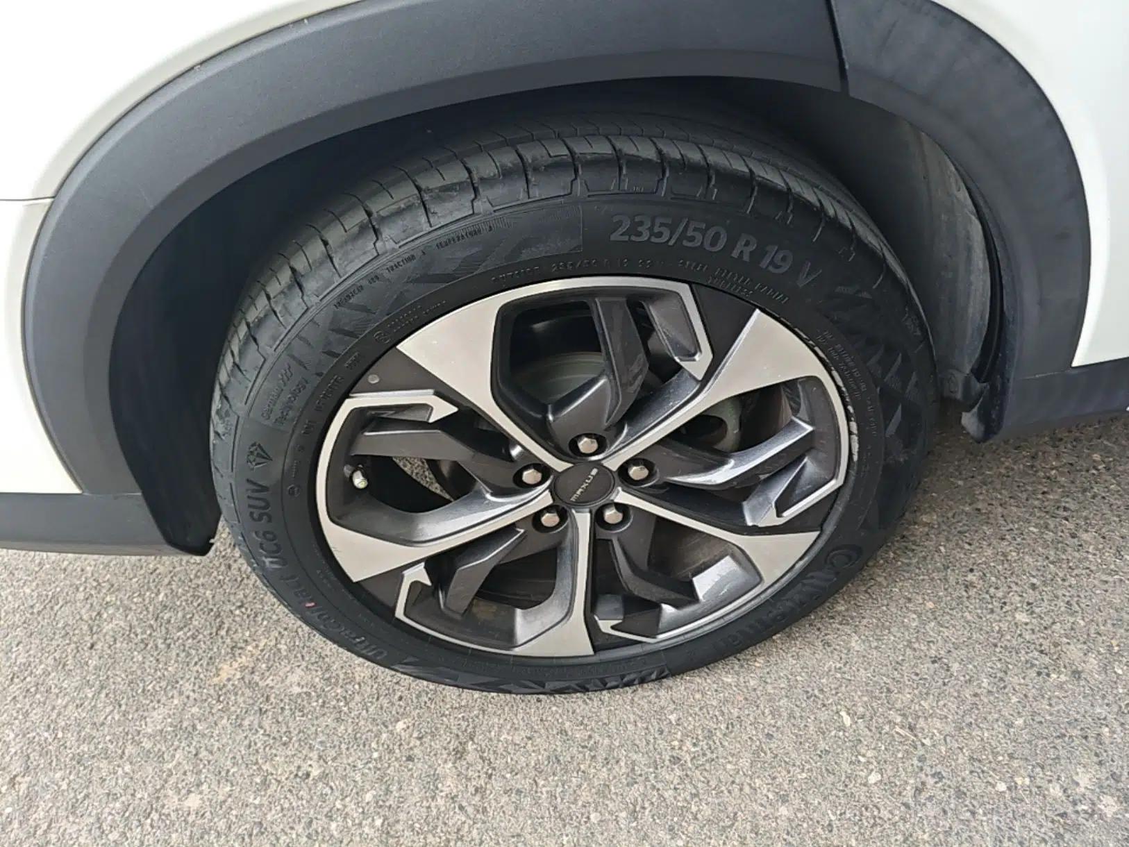 SAIC MAXUS EUNIQ 6 2021 LITE+ Smart Edition — миниатюра 11