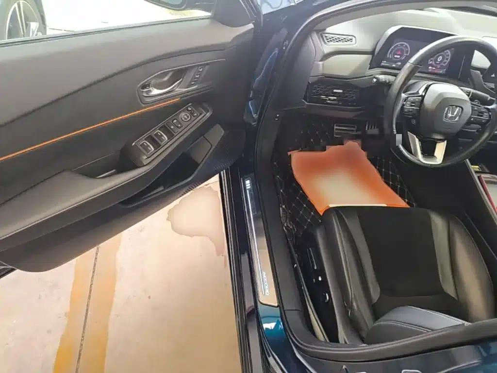 Accord PHEV 2023 2.0L e:PHEV Flagship Edition — миниатюра 16
