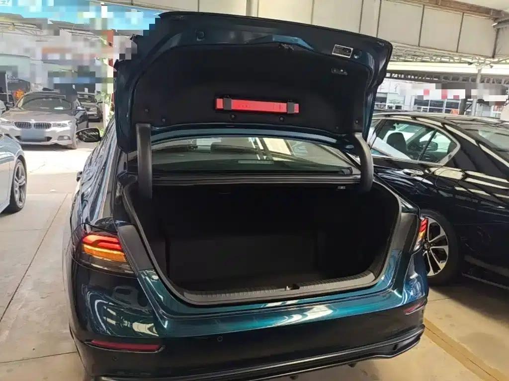 Accord PHEV 2023 2.0L e:PHEV Flagship Edition — миниатюра 19