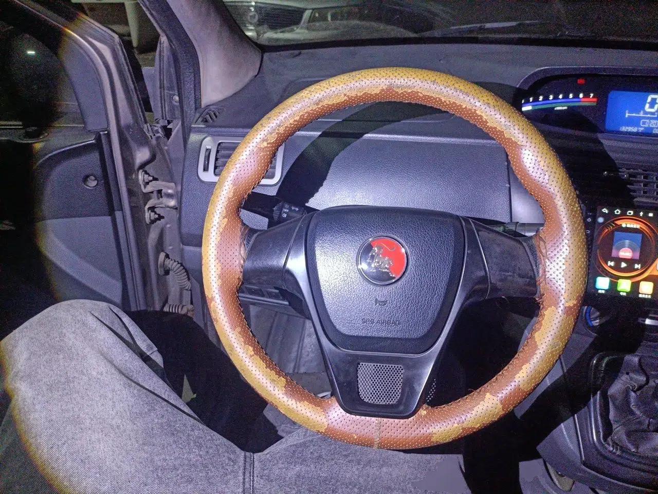FORTHING Joyear 2012 LV 1.5L Manual Luxury Edition — миниатюра 10