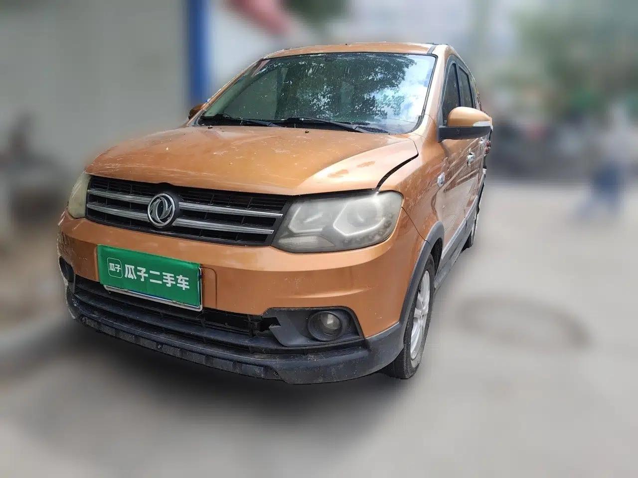 Dongfeng Fengon 360 2015 1.5L Manual Luxury 7-Seater China V Emission Standard — миниатюра 1