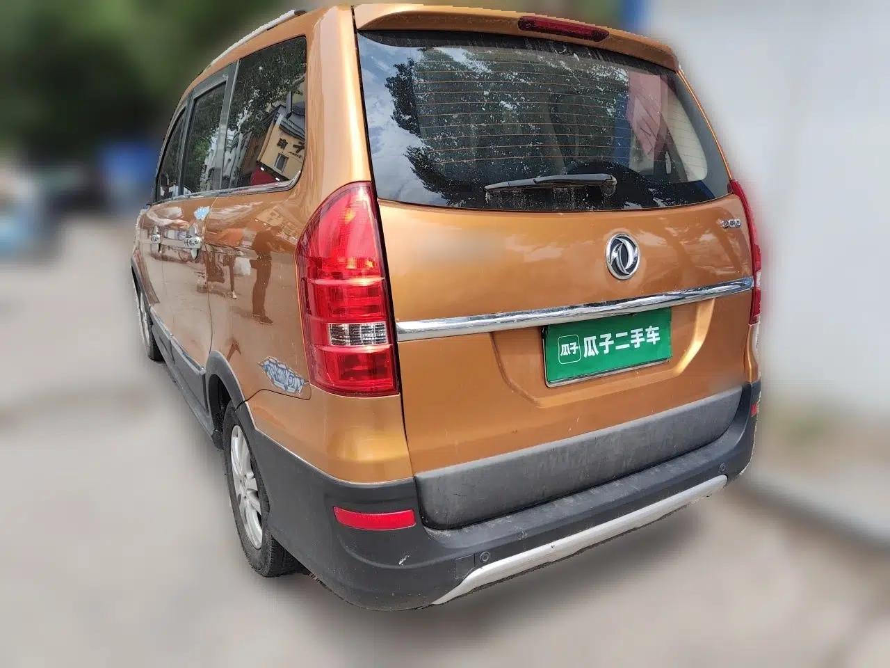 Dongfeng Fengon 360 2015 1.5L Manual Luxury 7-Seater China V Emission Standard — миниатюра 4