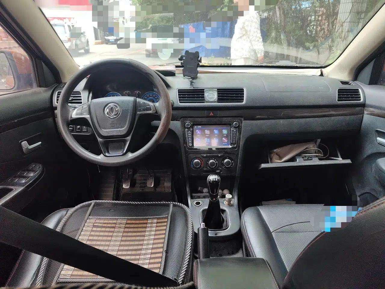Dongfeng Fengon 360 2015 1.5L Manual Luxury 7-Seater China V Emission Standard — миниатюра 9