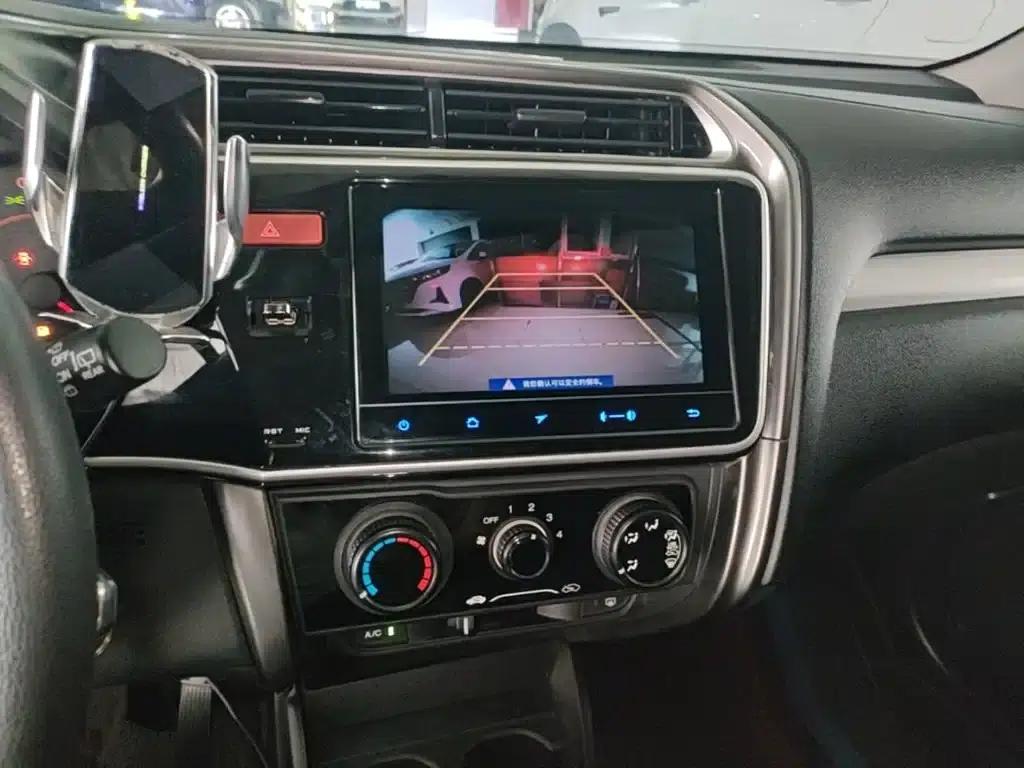 2017 Honda Crider 1.5L CVT Classic Edition — миниатюра 13