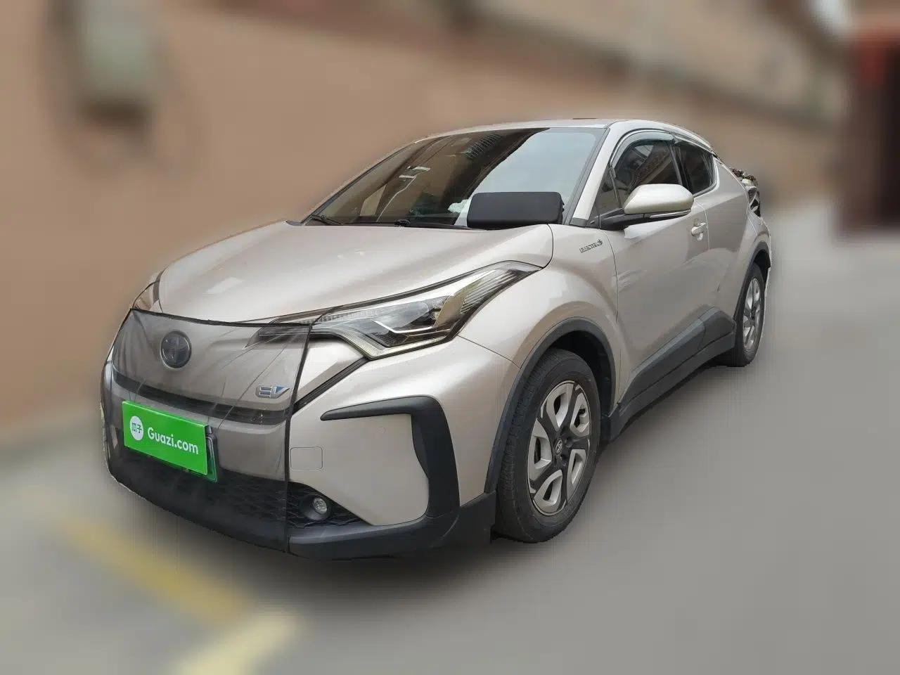Toyota C-HR EV 2020 Deluxe Sunroof Edition — миниатюра 1
