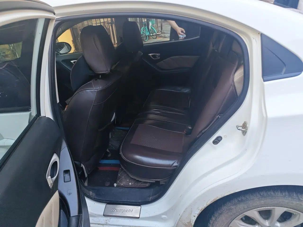 GAC Trumpchi GA3S Vision 2014 1.6L Manual Elite Edition — миниатюра 17