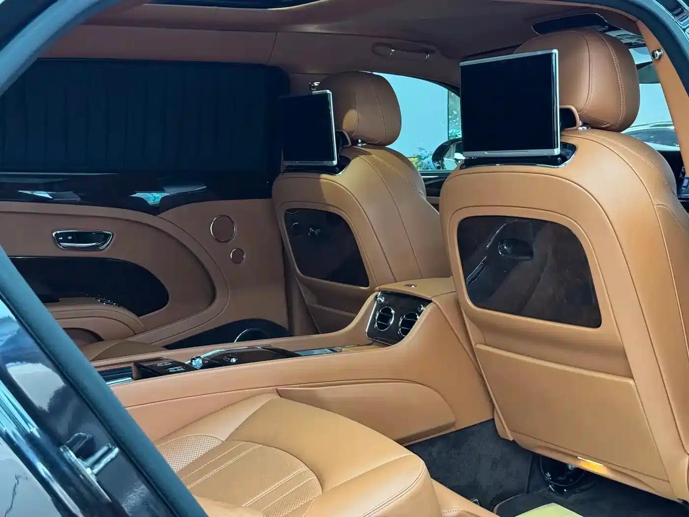 Mulsanne 2017 6.8T Long Wheelbase — миниатюра 13