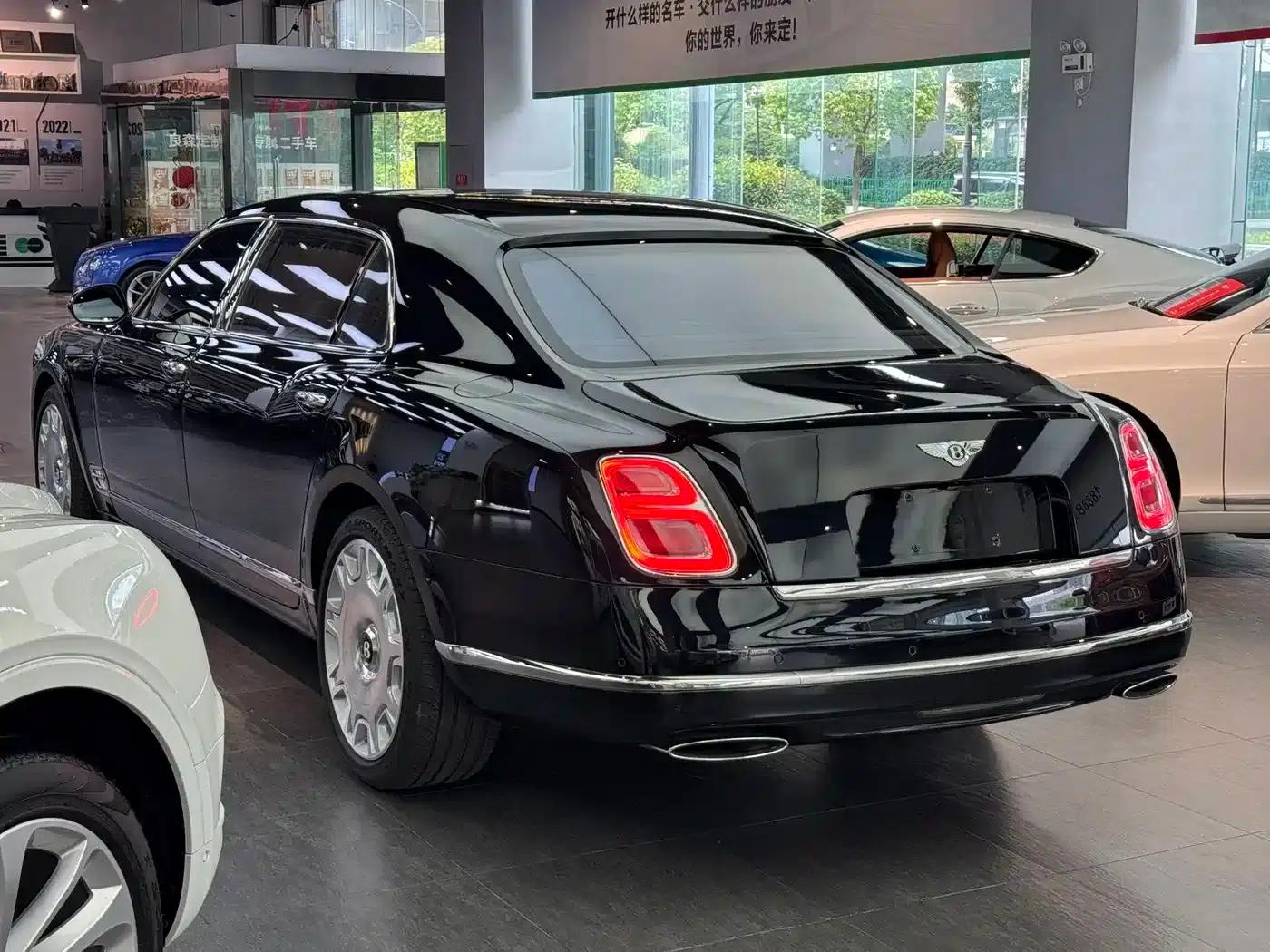 Mulsanne 2017 6.8T Long Wheelbase — миниатюра 4