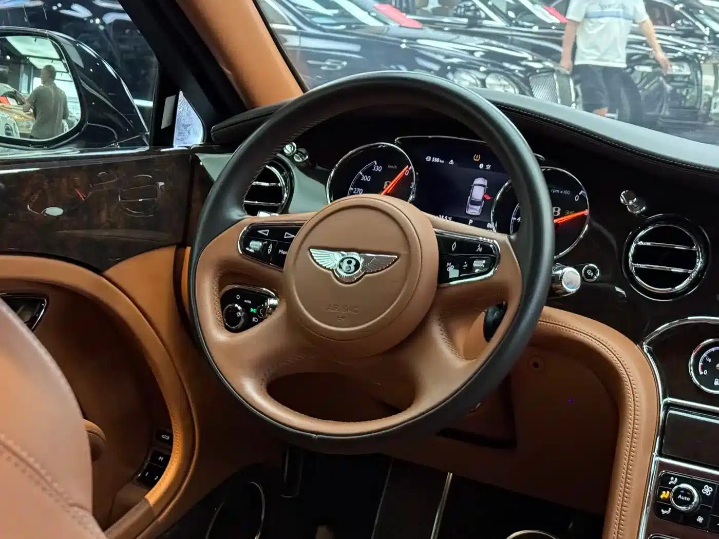 Mulsanne 2017 6.8T Long Wheelbase — миниатюра 9